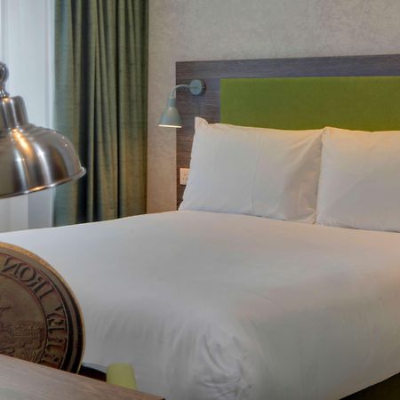 Best Western Plus London Croydon Aparthotel Exterior foto