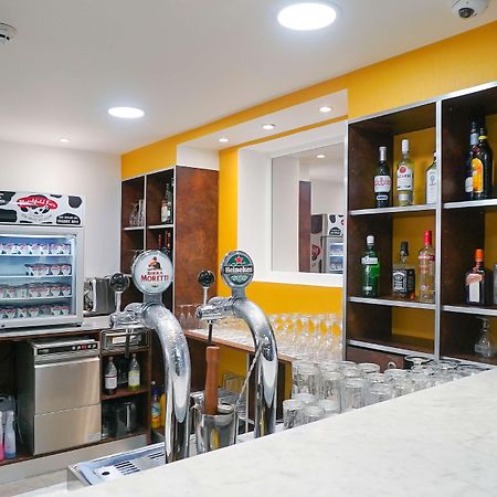Best Western Plus London Croydon Aparthotel Exterior foto
